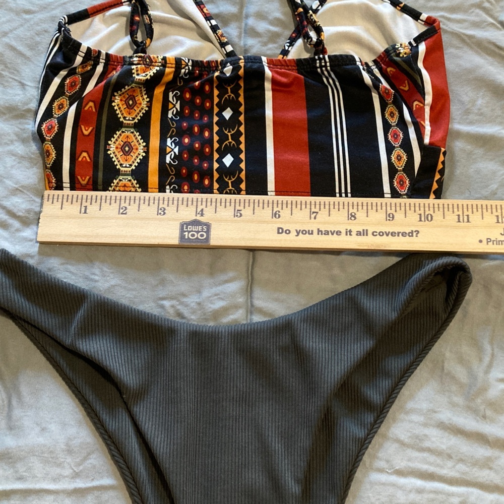 SHEIN Multicolor Patterned Bikini - Picture 6 of 6